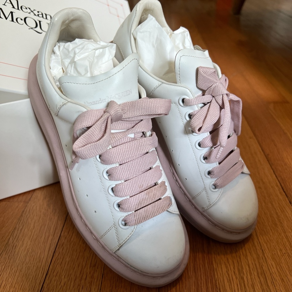 Alexander McQueen White and Pink Leather Sneakers
